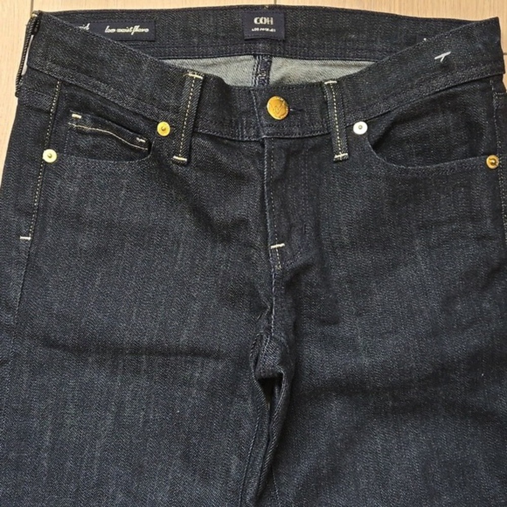 Women's Black Flared Jeans - Picture 4 of 4